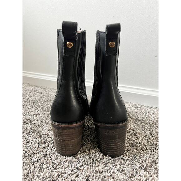 UGG Camden Boot women's size 7.5 - Picture 3 of 6